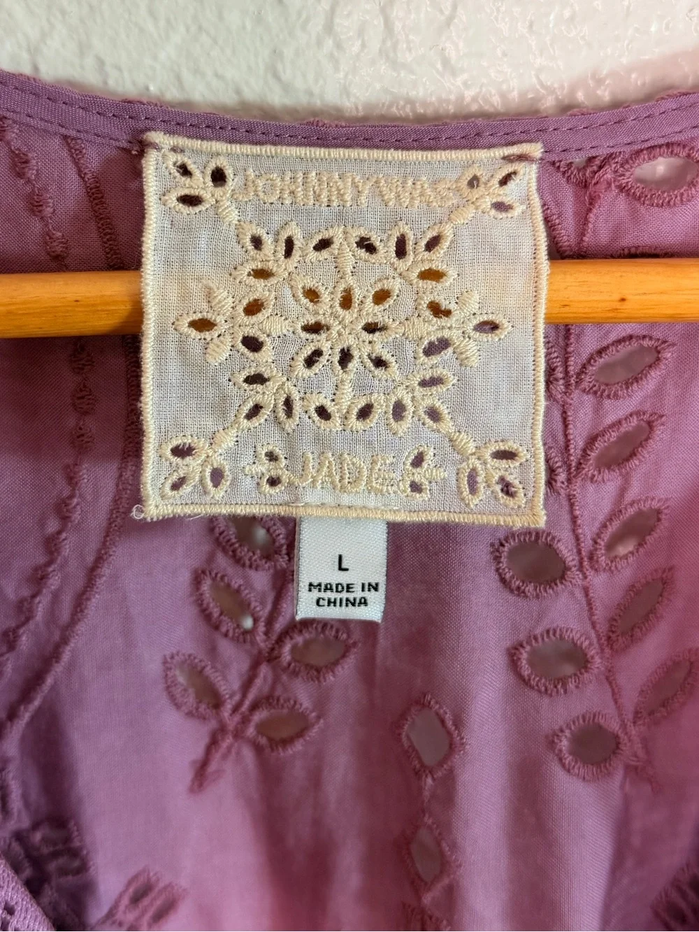 Johnny Was Lavender Eyelet Embroidered Peasant Blouse